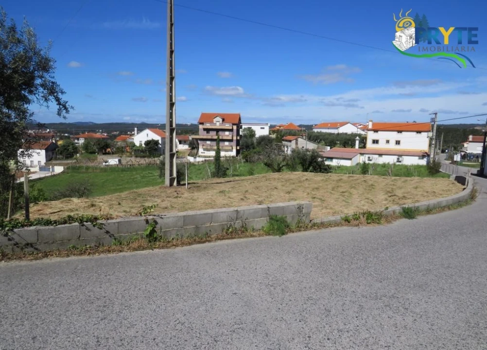 Terreno para Venda em Sertã Foto 3