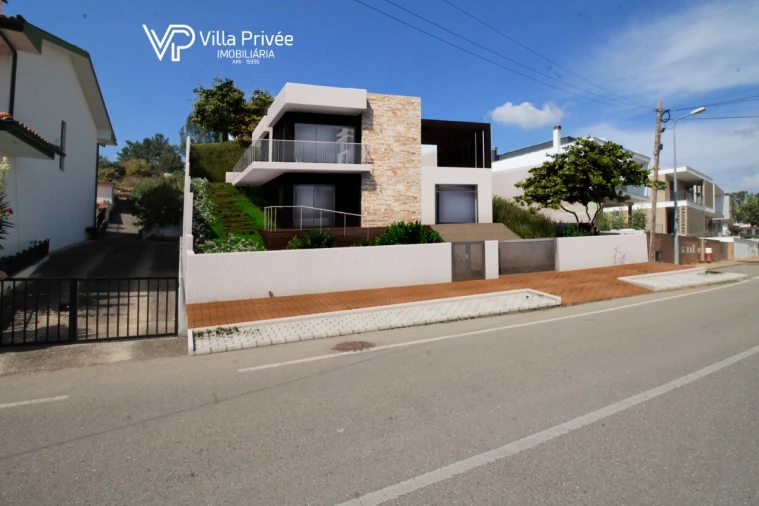 Terreno para Venda em Eiras e São Paulo de Frades Foto 3