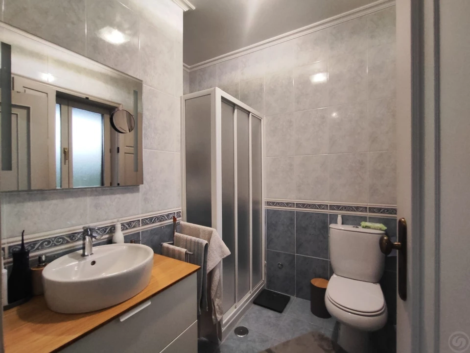 Moradia T4 para Venda em Vale de Anta Foto 13