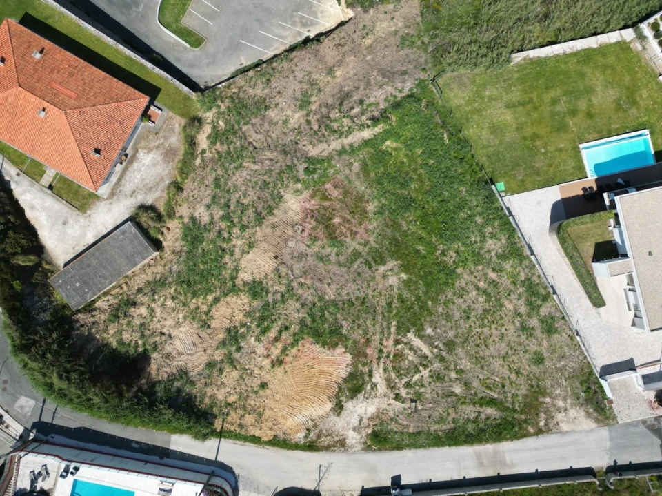 Terreno para Venda em Foz do Arelho Foto 4