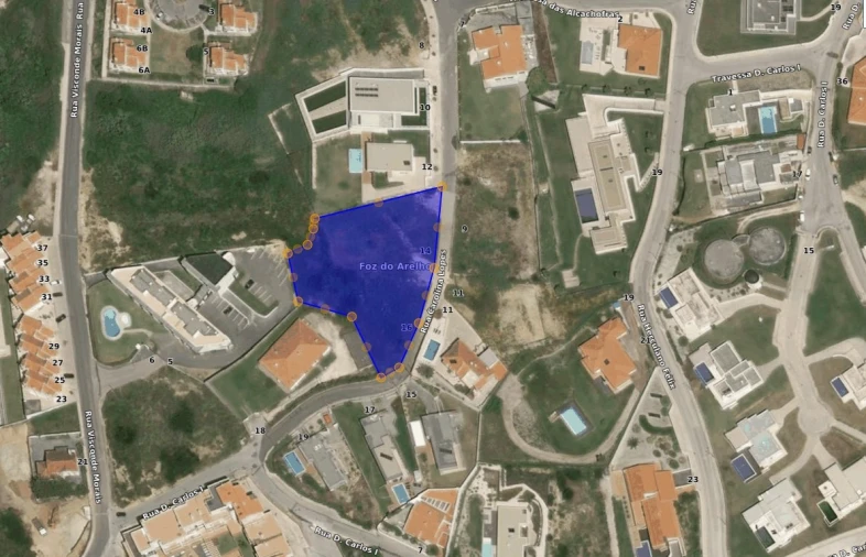 Terreno para Venda em Foz do Arelho Planta 1