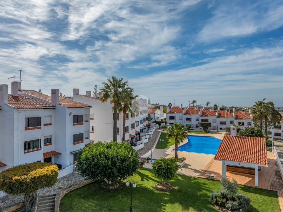 Apartamento T2 para Venda em Albufeira e Olhos de Água Foto 20