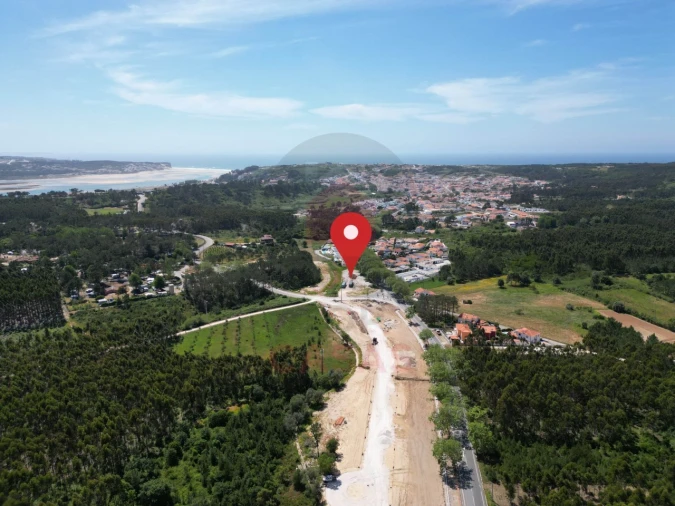 Terreno para Venda em Foz do Arelho Foto 1