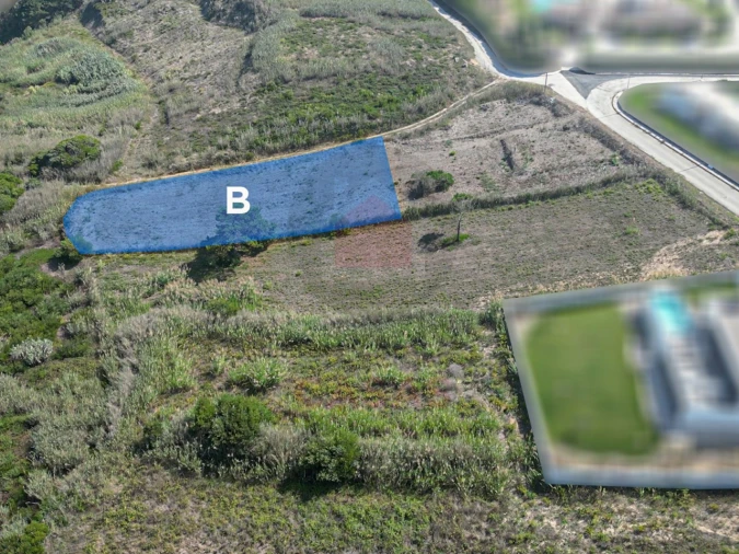 Terreno para Venda em Foz do Arelho Foto 2