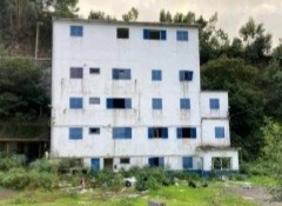 Armazém para Venda em Funchal (Santa Maria Maior) Foto 2