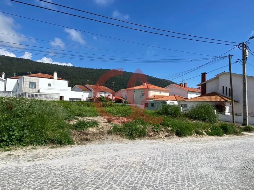 Terreno para Venda em Carreço Foto 7