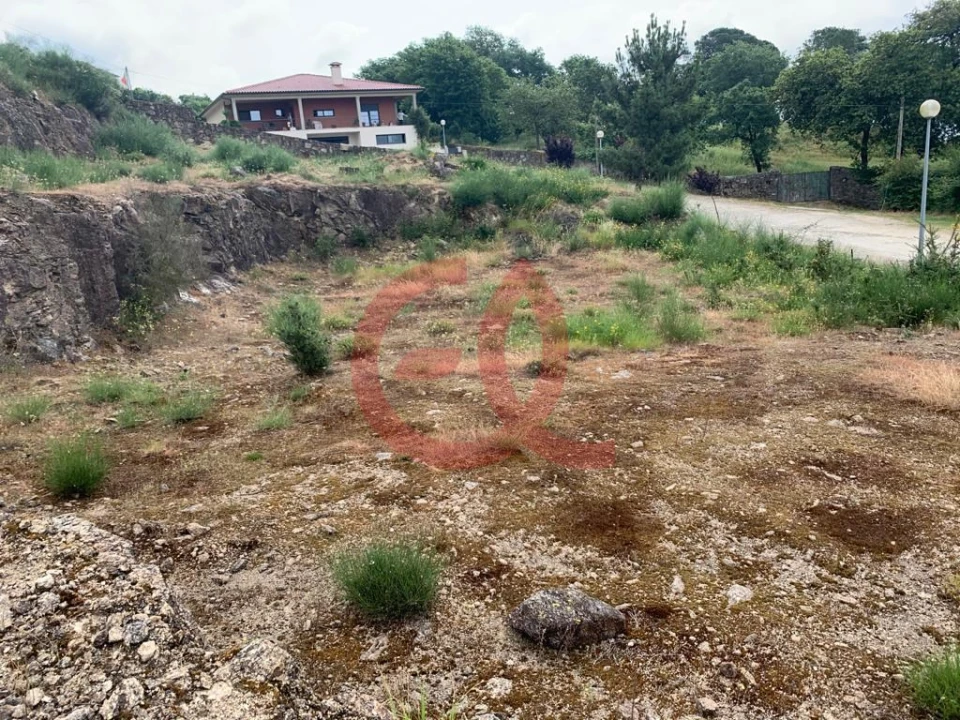 Terreno para Venda em Barroselas e Carvoeiro Foto 3