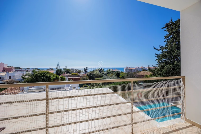 Moradia T4 para Venda em Albufeira e Olhos de Água Foto 16