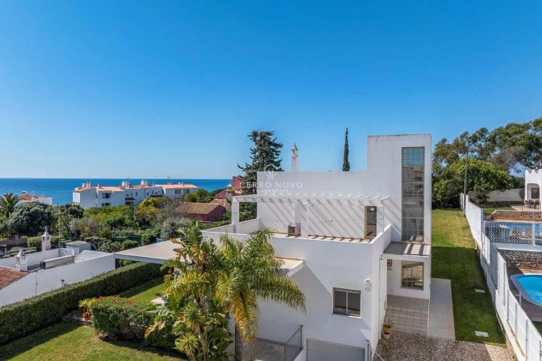 Moradia T4 para Venda em Albufeira e Olhos de Água Foto 35