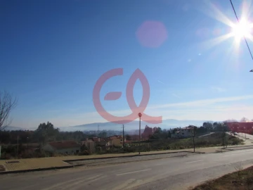 Terreno para Venda em Vila de Punhe