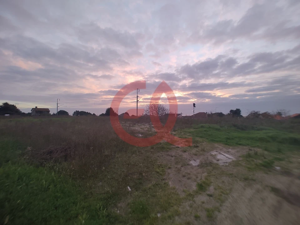 Terreno para Venda em Carreço Foto 5