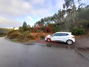 Terreno para Venda em Outeiro