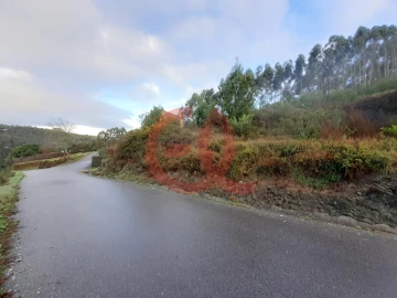 Terreno para Venda em Outeiro