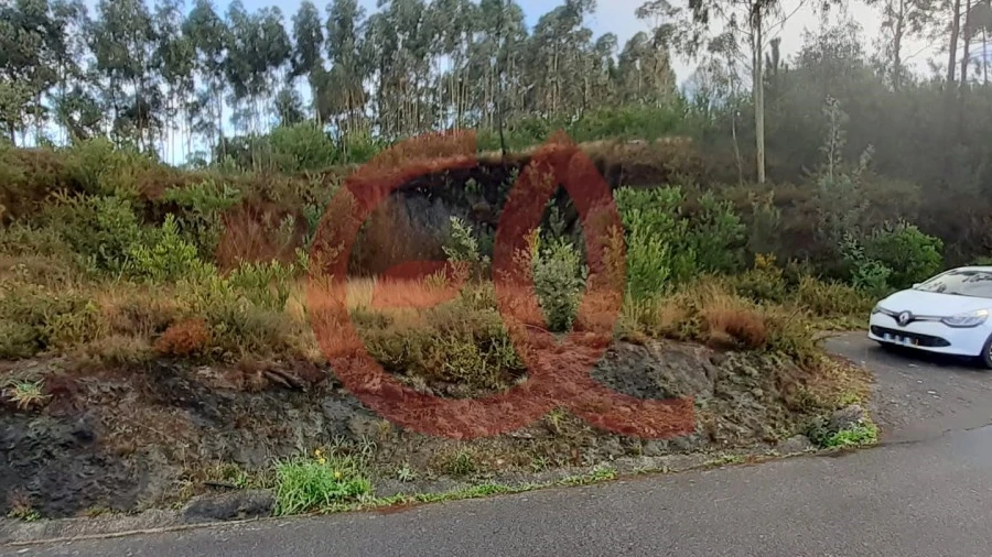 Terreno para Venda em Outeiro