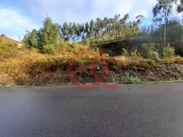 Terreno para Venda em Outeiro
