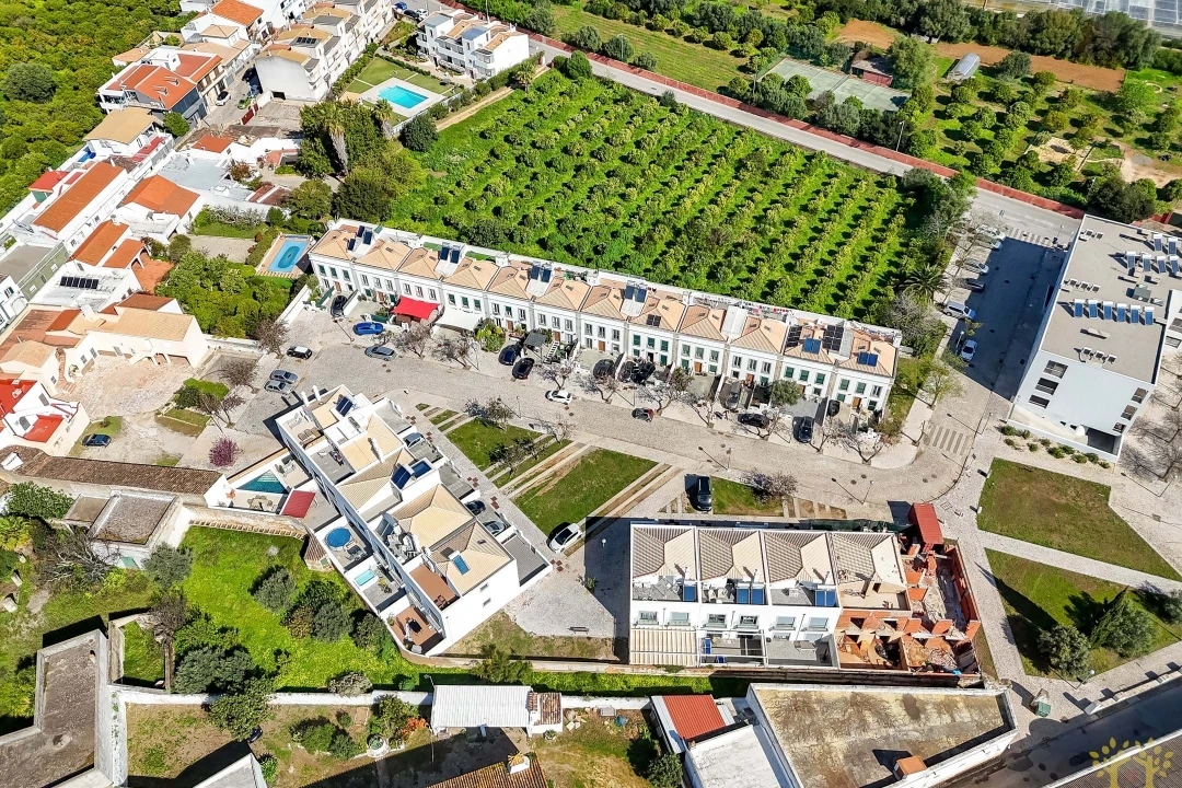 Moradia T4 para Venda em Olhão Foto 30