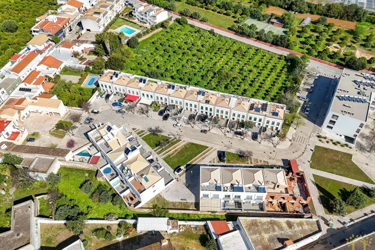 Moradia T4 para Venda em Olhão Foto 30