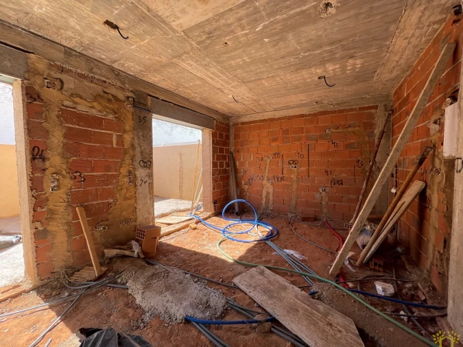 Moradia T4 para Venda em Olhão Foto 5