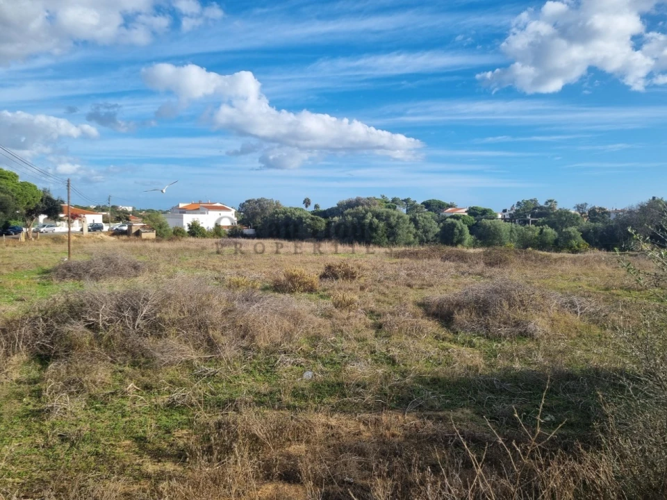 Terreno para Venda em Albufeira e Olhos de Água Foto 10