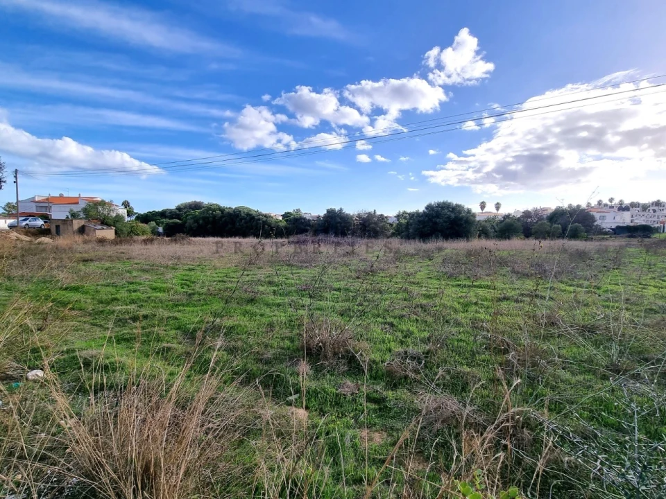 Terreno para Venda em Albufeira e Olhos de Água Foto 14