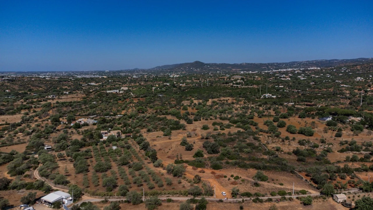 Terreno para Venda em Conceição e Estoi Foto 13