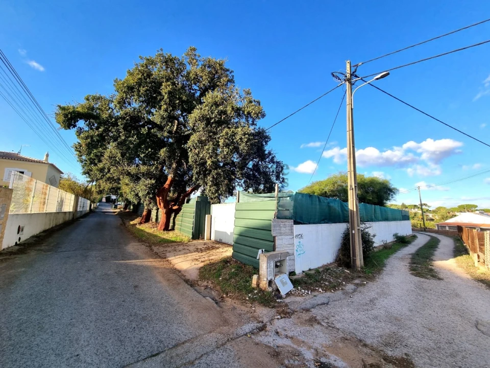 Terreno para Venda em Albufeira e Olhos de Água Foto 22