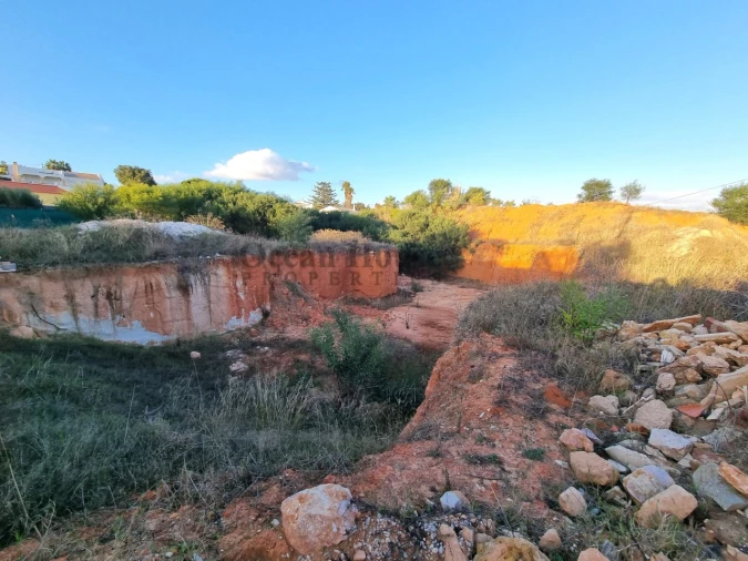 Terreno para Venda em Albufeira e Olhos de Água Foto 17