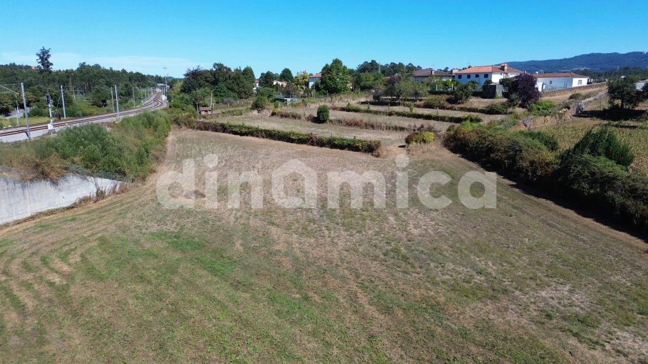 Terreno para Venda em Lousado Foto 6