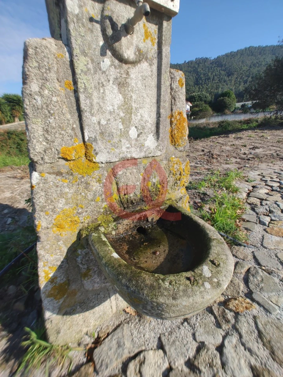 Terreno para Venda em Carreço Foto 6