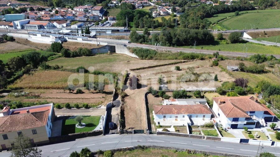 Terreno para Venda em Lousado Foto 4