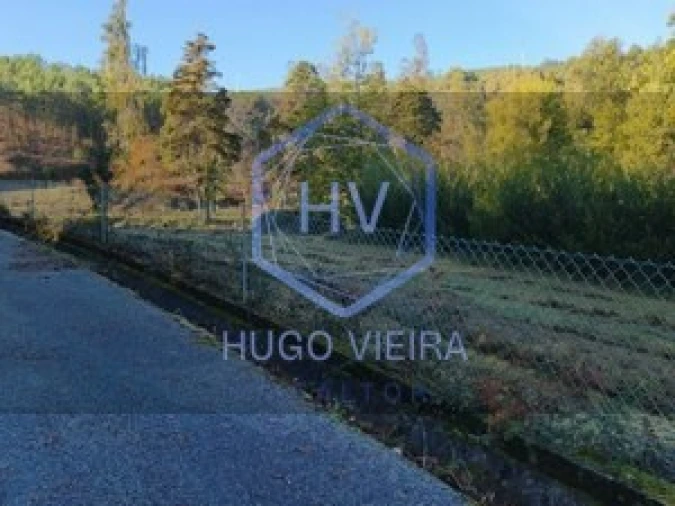 Terreno para Venda em Candemil e Gondar Foto 6