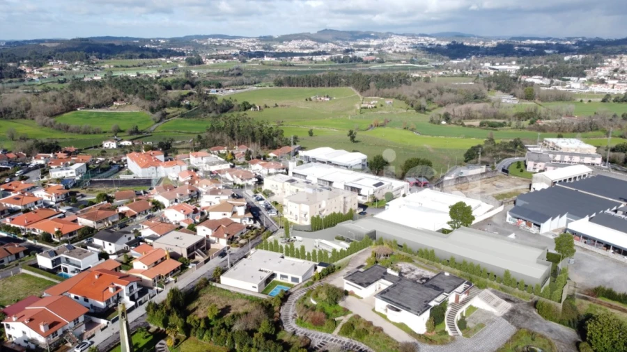 Terreno para Venda em Avidos e Lagoa Foto 11