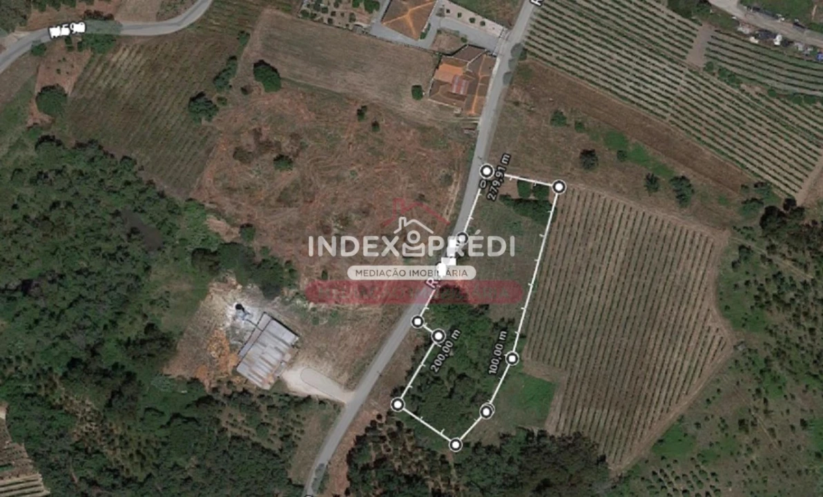 Terreno para Venda em Covões e Camarneira Foto 1