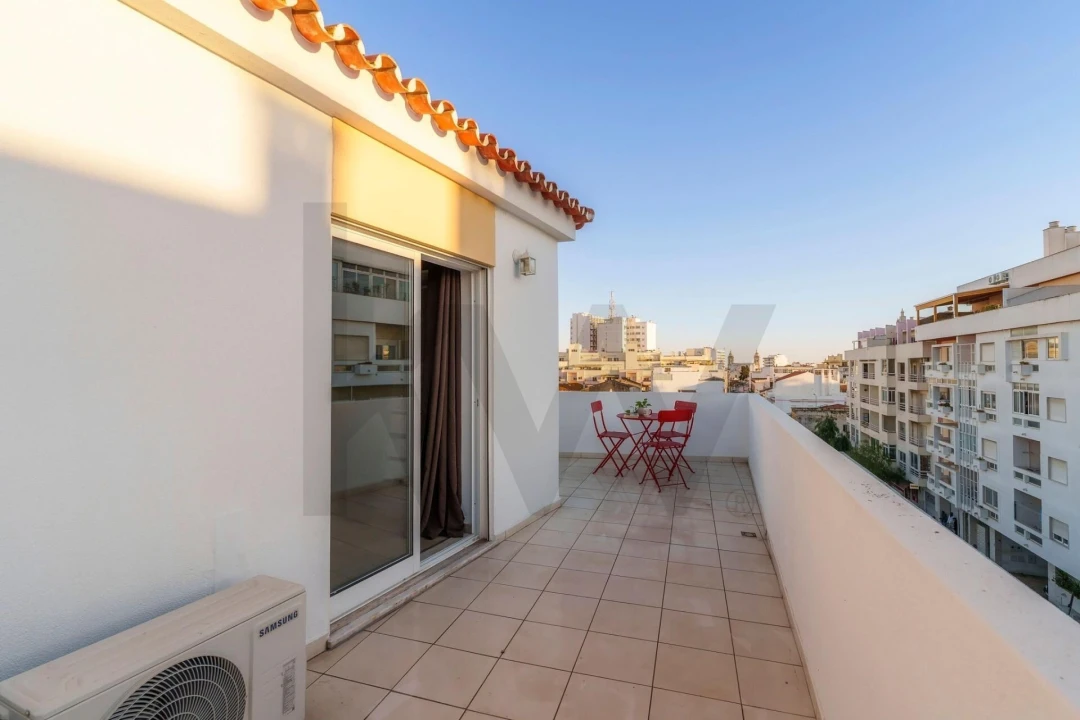 Apartamento T2 para Venda em Faro (Sé e São Pedro) Foto 38