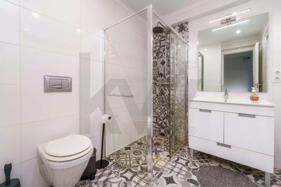 Apartamento T2 para Venda em Faro (Sé e São Pedro) Foto 36