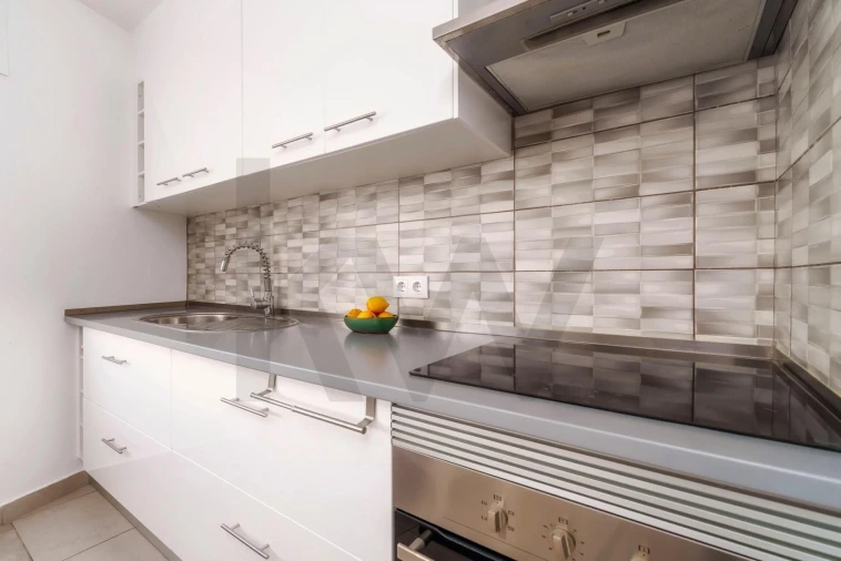 Apartamento T2 para Venda em Faro (Sé e São Pedro) Foto 7