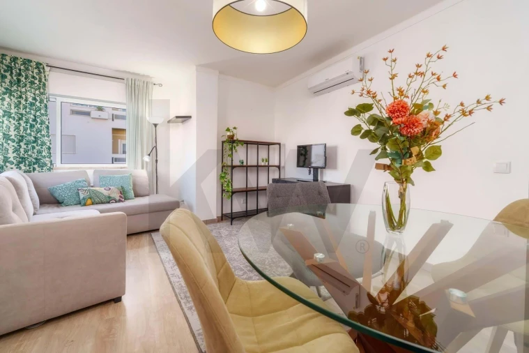 Apartamento T2 para Venda em Faro (Sé e São Pedro) Foto 14