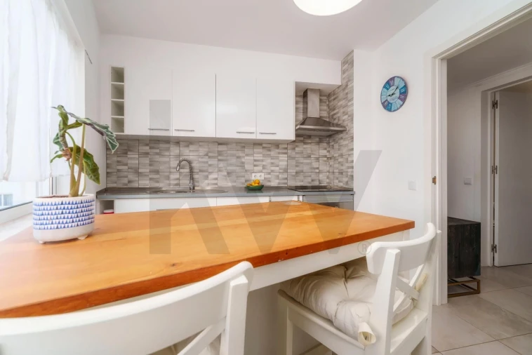 Apartamento T2 para Venda em Faro (Sé e São Pedro) Foto 5