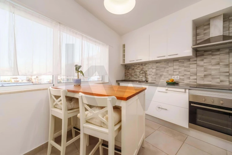 Apartamento T2 para Venda em Faro (Sé e São Pedro) Foto 2