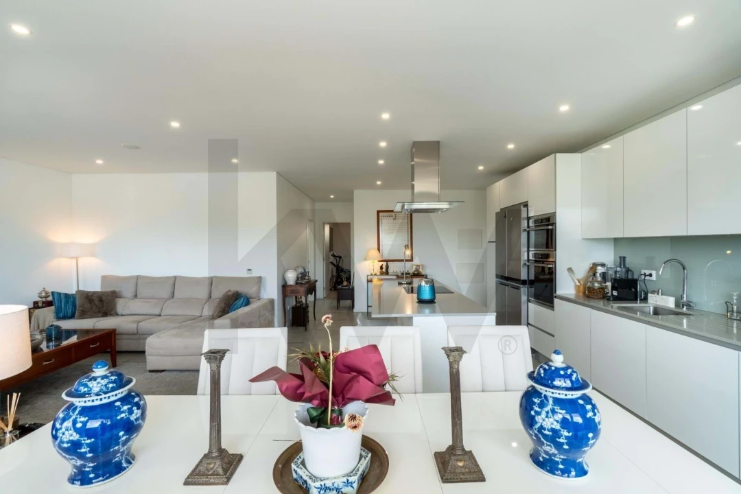 Apartamento T2 para Venda em Faro (Sé e São Pedro) Foto 17