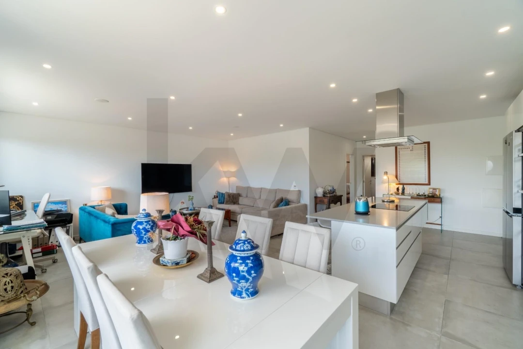 Apartamento T2 para Venda em Faro (Sé e São Pedro) Foto 16