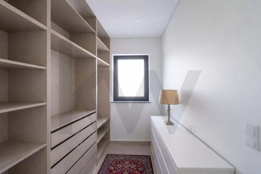 Apartamento T2 para Venda em Faro (Sé e São Pedro) Foto 26