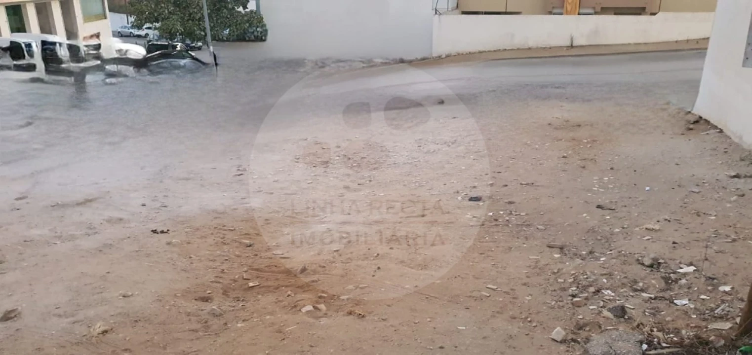 Terreno para Venda em Setubal (São Sebastião) Foto 6