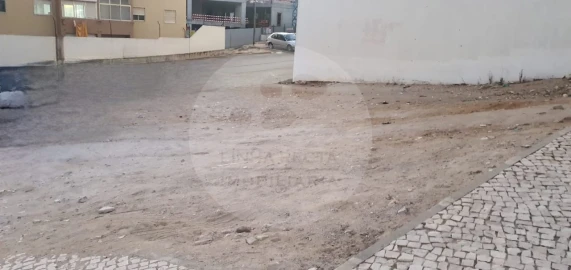 Terreno para Venda em Setubal (São Sebastião)