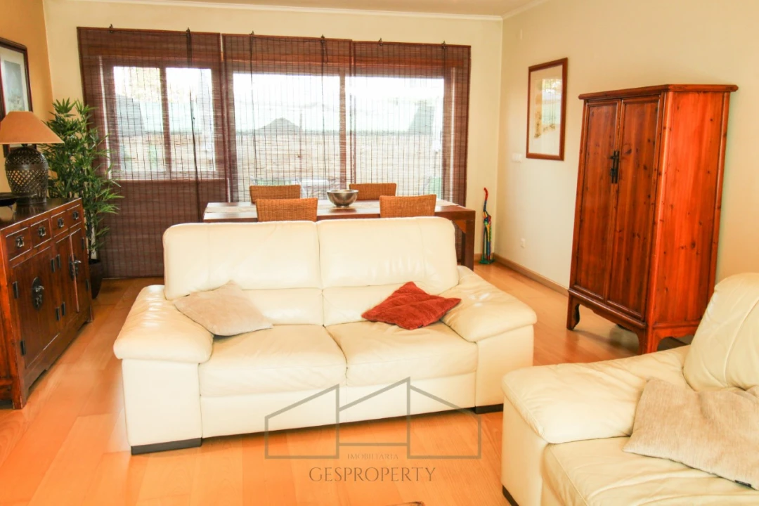 Moradia T3 para Venda em Charneca de Caparica e Sobreda Foto 6