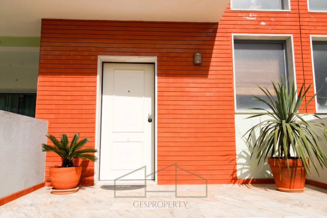 Moradia T3 para Venda em Charneca de Caparica e Sobreda Foto 3