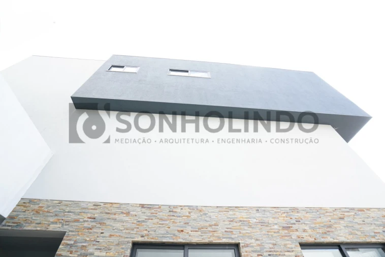 Moradia T3 para Venda em Cidade da Maia Foto 5