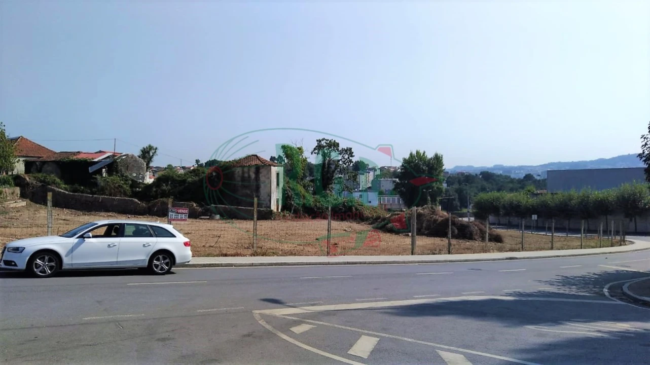 Terreno para Venda em Gondomar (São Cosme), Valbom e Jovim Foto 3