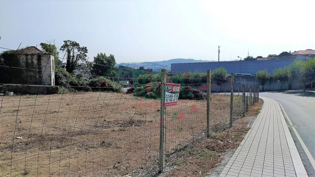 Terreno para Venda em Gondomar (São Cosme), Valbom e Jovim Foto 4