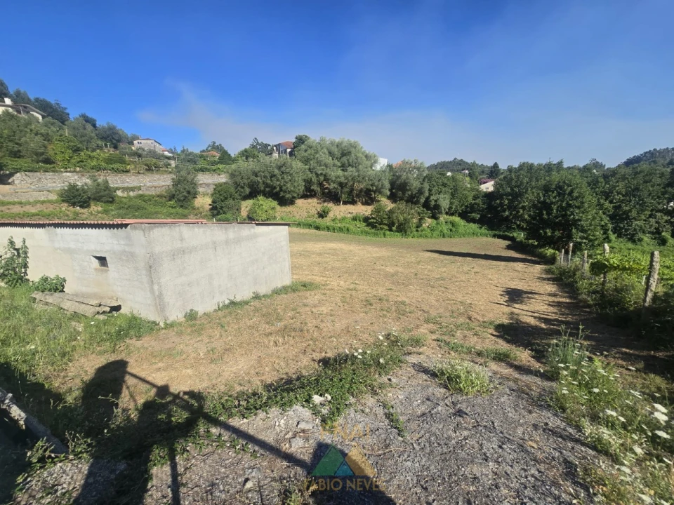 Terreno para Venda em Souto e Tabaçô Foto 11